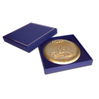 Gift Box - For 90mm / 3.5″ medals - Measures: 10.5 x 10.5 x 1.5cm - 4.1 x 4.1 x 0.6″