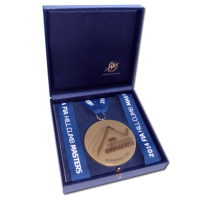 Large Squared Jewellery Box - For a 73mm (2.9″) medal with a ribbon
