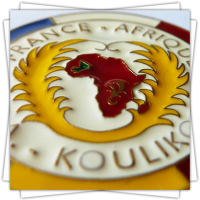 Customized Medals - Colours - Simple Liquid Resin Colours - Zoom on the Cup Effect